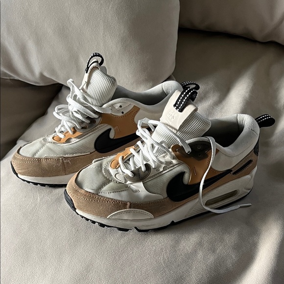 Nike Shoes - Nike Air Max 90 Futura Sneakers
